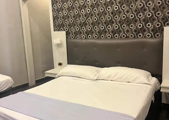 住宿加早餐酒店 International 那不勒斯