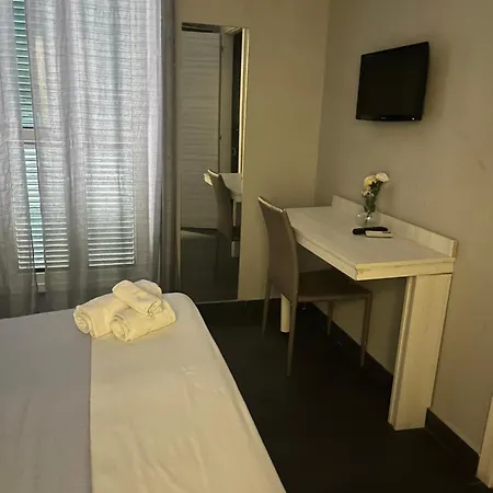 Bed & Breakfast International 3*