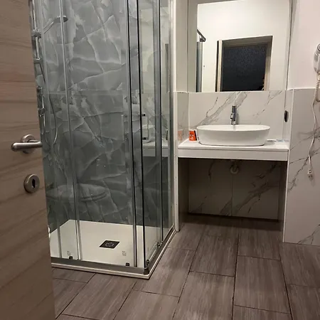 International فندق مبيت وإفطار 3*